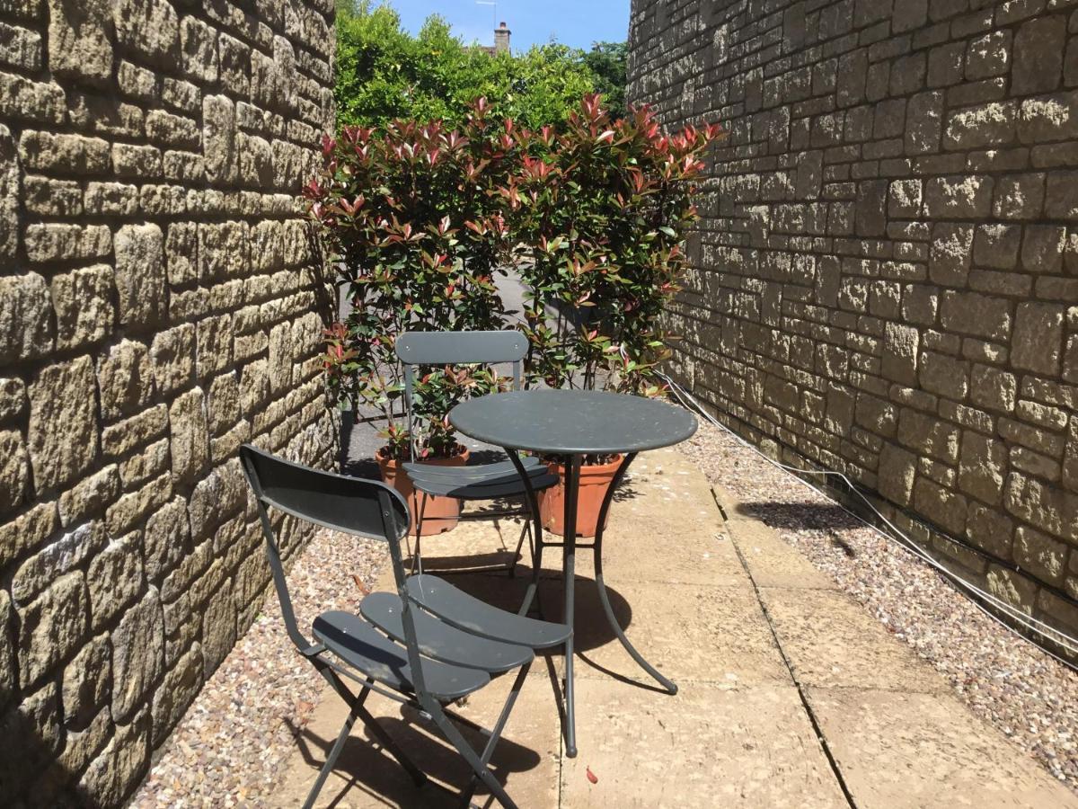 Self-Contained Apartment Corsham Luaran gambar