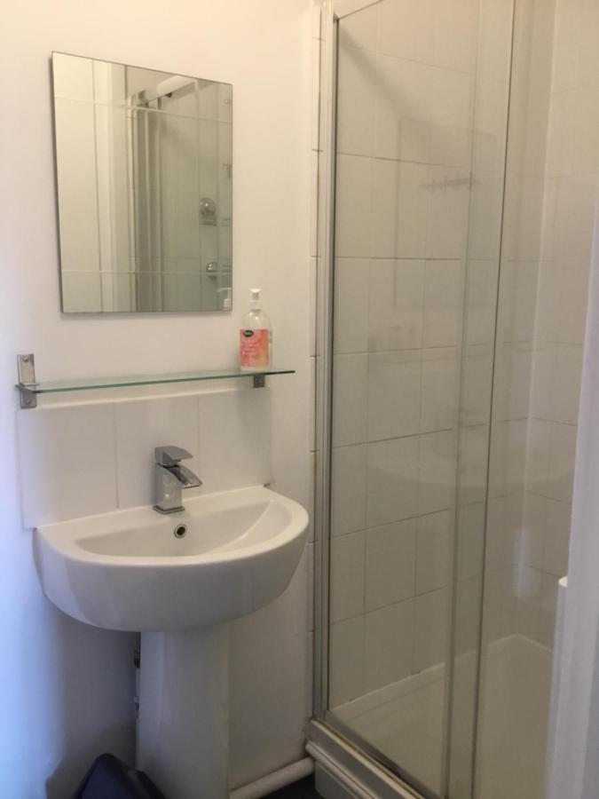 Self-Contained Apartment Corsham Luaran gambar